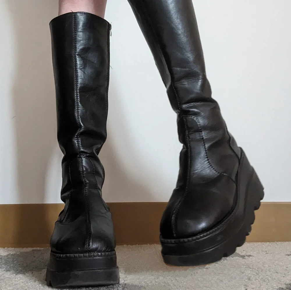 Black Platform Knee-High Women's Boots